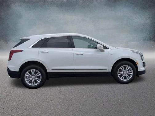 2025 Cadillac XT5 Luxury