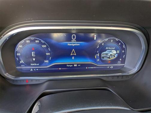 2022 Chevrolet Suburban 4WD Z71