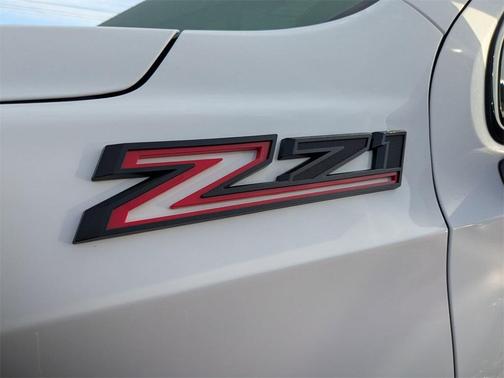 2022 Chevrolet Suburban 4WD Z71