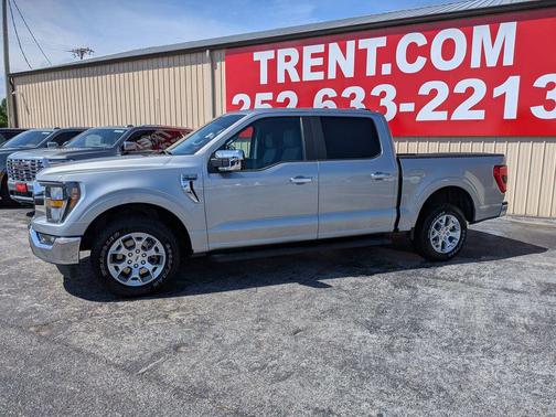 ICONIC SILVER METALLIC 2023 Ford F-150 XLT