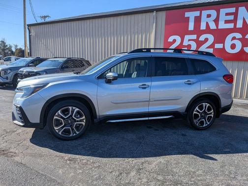 2023 Subaru Ascent Limited 8-Passenger