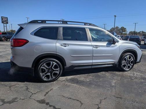 2023 Subaru Ascent Limited 8-Passenger