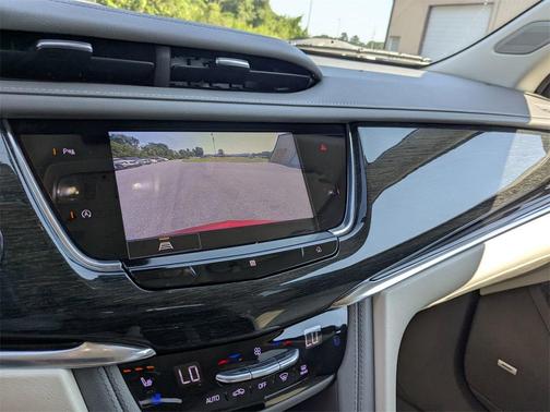 2021 Cadillac XT6 Premium Luxury FWD
