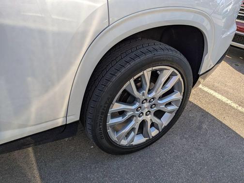 White Frost Tricoat 2024 GMC Acadia Denali