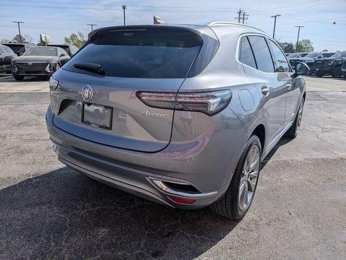 2022 Buick Envision FWD Avenir