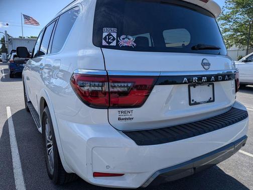 Aspen White Tricoat 2023 Nissan Armada SL 4WD