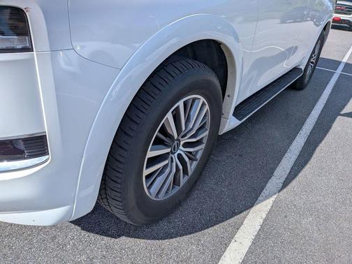 Aspen White Tricoat 2023 Nissan Armada SL 4WD