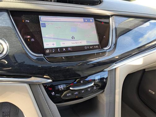 2025 Cadillac XT6 Premium Luxury FWD