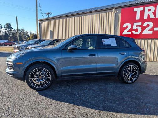 2019 Porsche Cayenne Cayenne