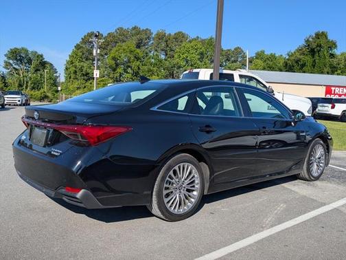 2021 Toyota Avalon Hybrid Limited