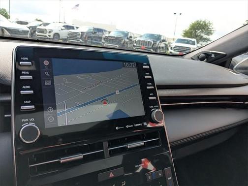 2021 Toyota Avalon Hybrid Limited