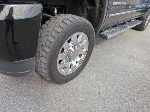 Ebony Twilight Metallic 2019 GMC Sierra 2500 Denali