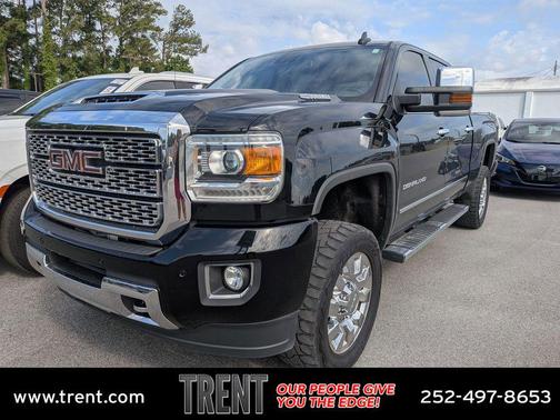 Ebony Twilight Metallic 2019 GMC Sierra 2500 Denali