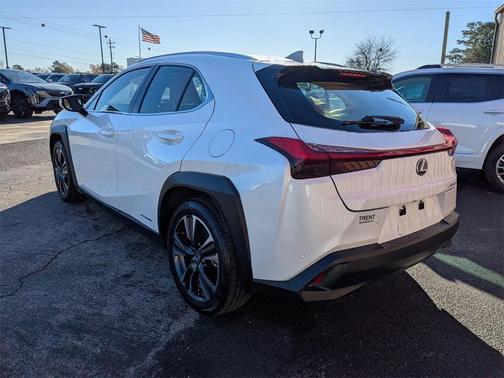 2021 Lexus UX 250h Base