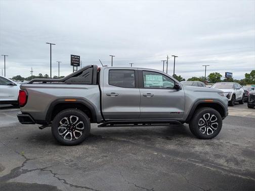 2025 GMC Canyon Base
