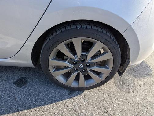 2018 Hyundai Elantra GT Sport