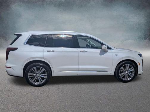 2024 Cadillac XT6 Premium Luxury FWD