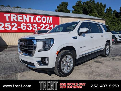 White Frost Tricoat 2023 GMC Yukon XL SLT