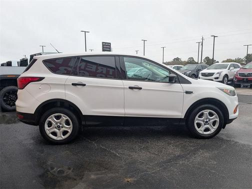 2019 Ford Escape S