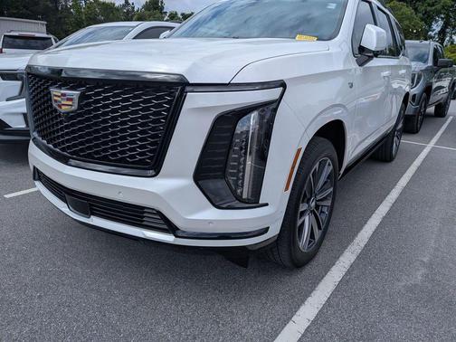 Crystal White Tricoat 2025 Cadillac Escalade Sport