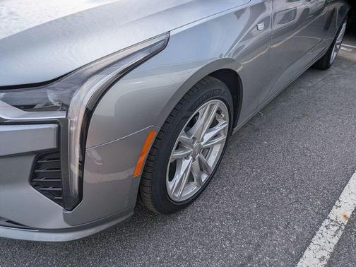 Argent Silver Metallic 2023 Cadillac CT4 Luxury