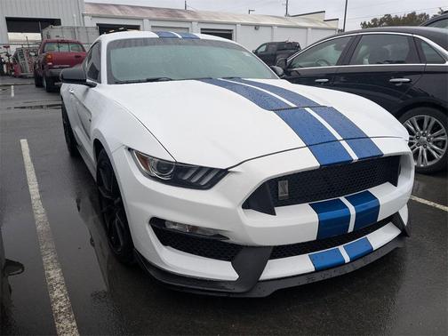 2018 Ford Shelby GT350 Base