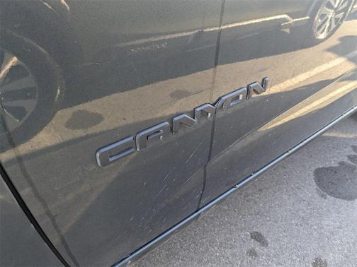 2020 GMC Canyon SLE