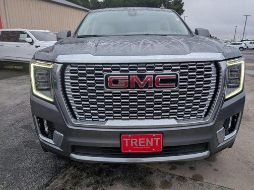 Satin Steel Metallic 2022 GMC Yukon XL Denali