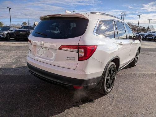 2022 Honda Pilot AWD Special Edition