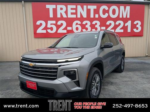 2025 Chevrolet Traverse LT