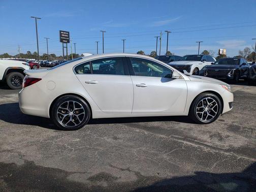 2017 Buick Regal Turbo Sport Touring