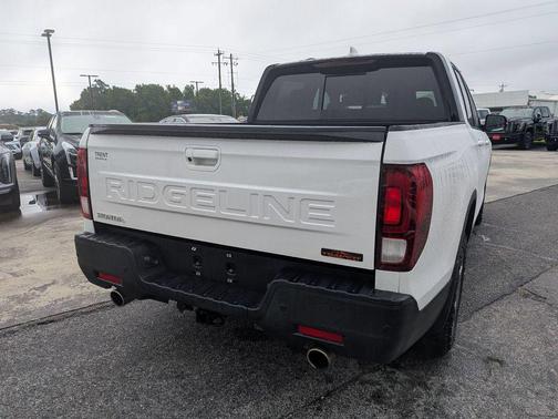 Platinum White Pearl 2025 Honda Ridgeline TrailSport