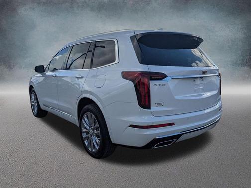 2025 Cadillac XT6 Premium Luxury FWD