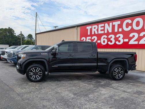 2022 GMC Sierra 1500 AT4