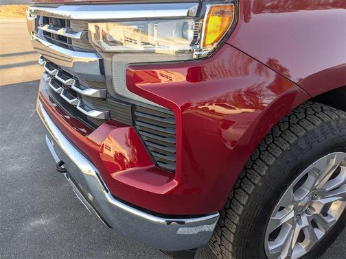 2025 Chevrolet Silverado 1500 LTZ