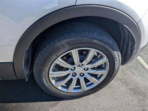 2021 Cadillac XT4 Premium Luxury