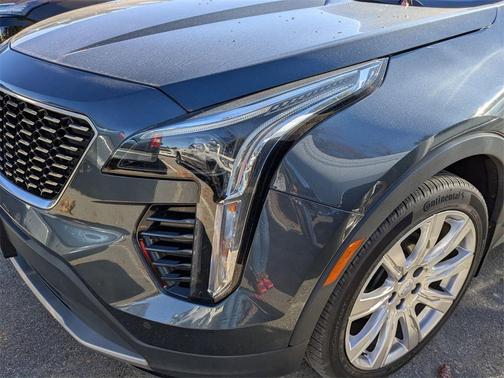 2020 Cadillac XT4 Premium Luxury