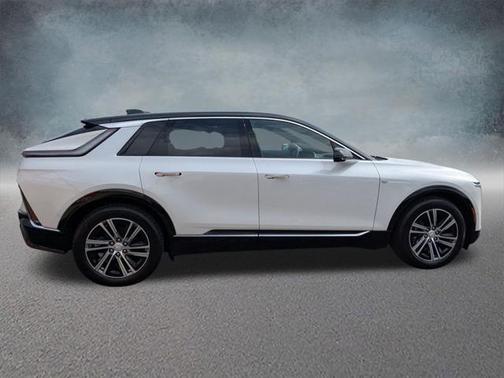 2025 Cadillac LYRIQ Luxury w/1SC