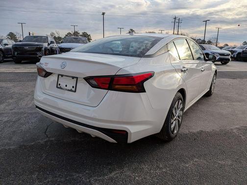 2020 Nissan Altima S FWD