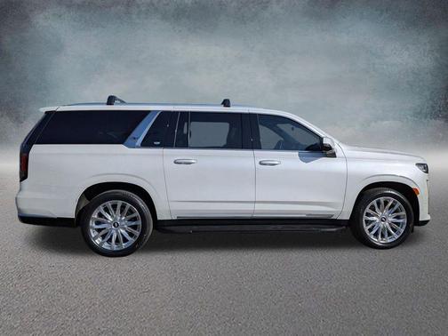 2023 Cadillac Escalade ESV Premium Luxury