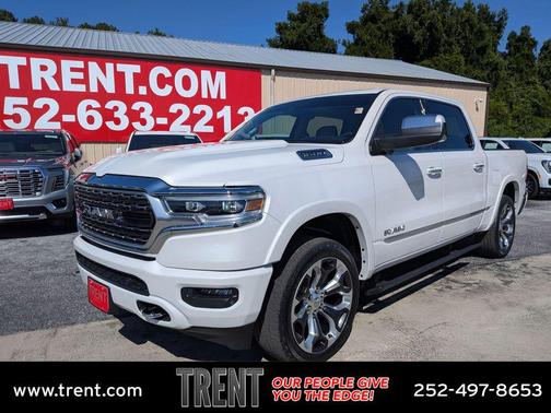 Ivory White Tri-Coat Pearlcoat 2022 RAM 1500 Limited