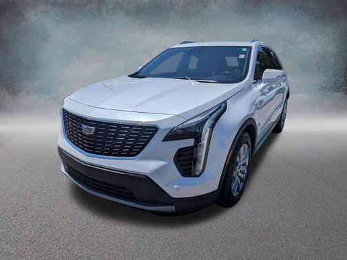 Crystal White Tricoat 2023 Cadillac XT4 Premium Luxury