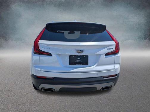 Crystal White Tricoat 2023 Cadillac XT4 Premium Luxury