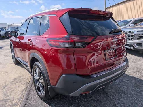 Scarlet Ember Tintcoat 2023 Nissan Rogue SL