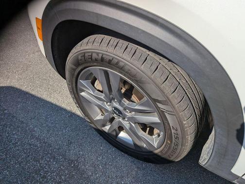 Snow White Pearl 2022 Kia Seltos LX