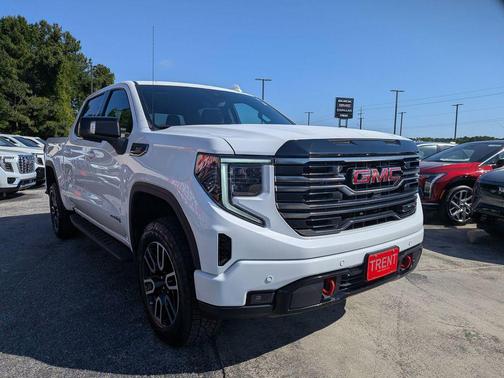 Summit White 2025 GMC Sierra 1500 AT4