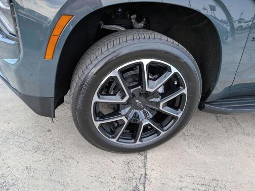 Cypress Gray 2025 Chevrolet Suburban RST