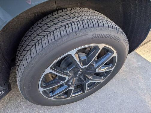 Cypress Gray 2025 Chevrolet Suburban RST