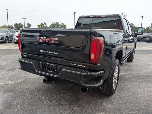 2021 GMC Sierra 2500 Denali