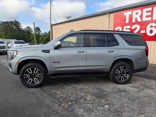 2024 GMC Yukon 4WD AT4